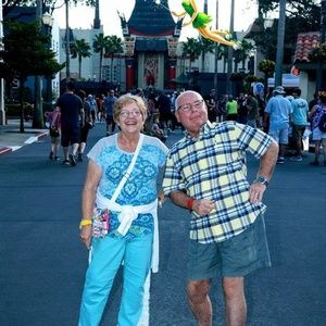 Meet your Posher, Debra